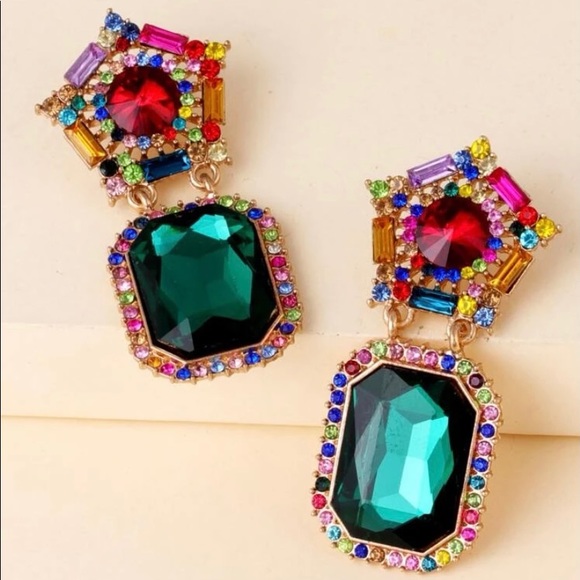 Lovely colorful earrings - Picture 2 of 2